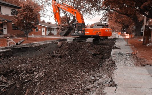 Travaux de génie civil, Infrastructures et travaux routiers